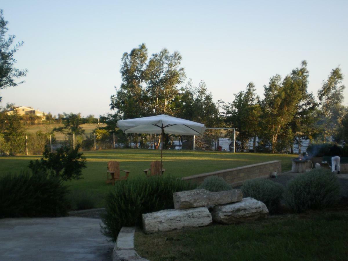 מונטאלטו די קסטרו Locanda Degli Etruschi מראה חיצוני תמונה
